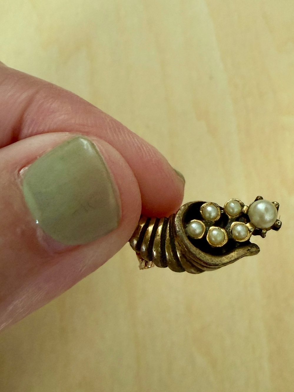 Vintage Gold Pearl Cluster Clip-On Earring